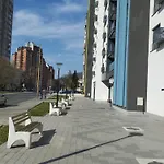 Em Apartment *