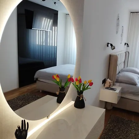Em Apartment