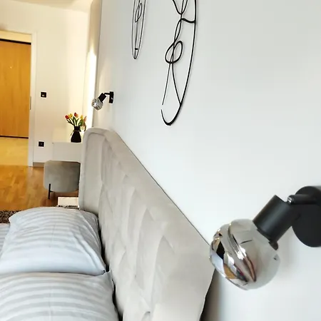 Apartment Em Tuzla